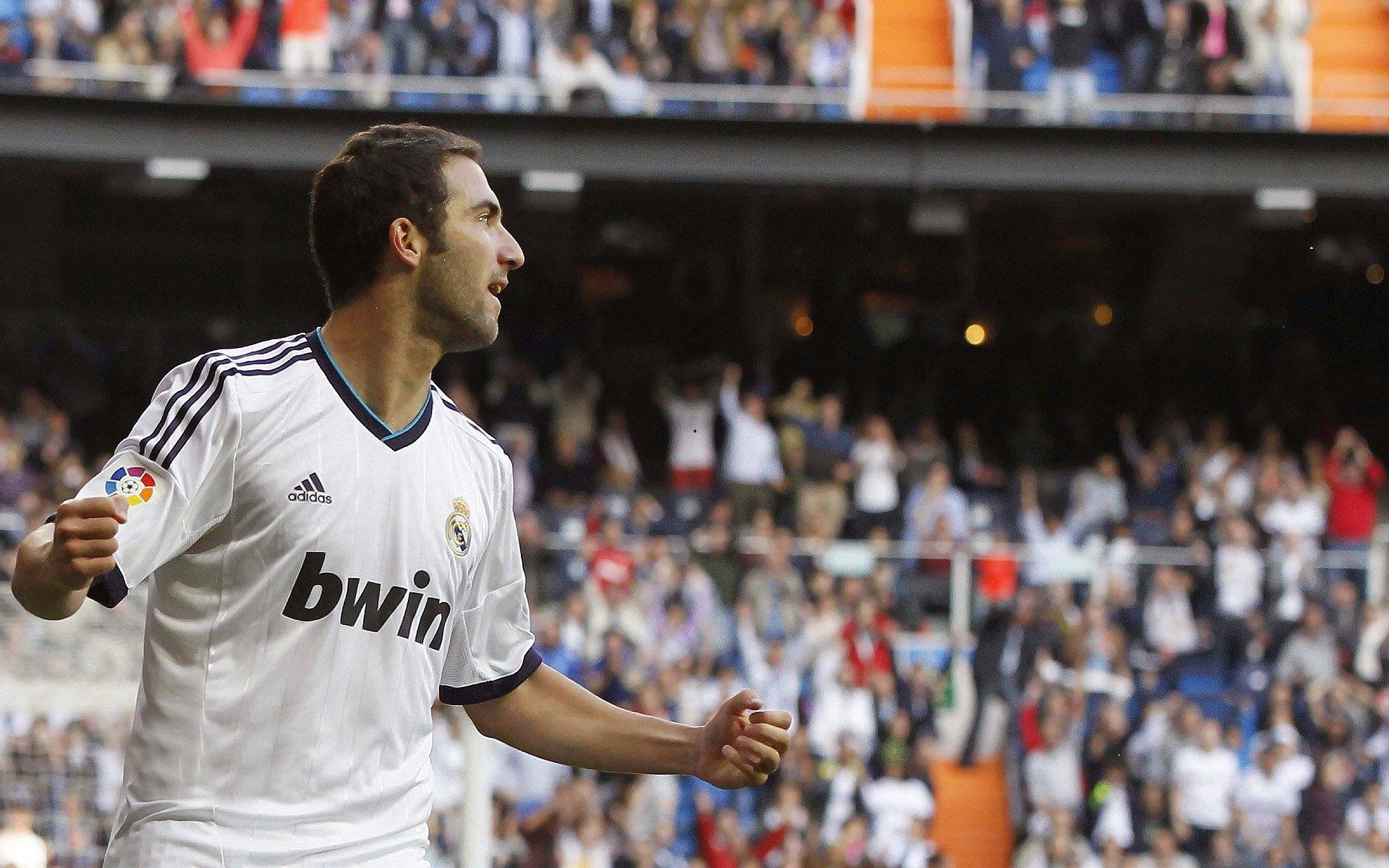 缺半队主力,哈维还要完胜皇马?吃了沽名钓誉之苦