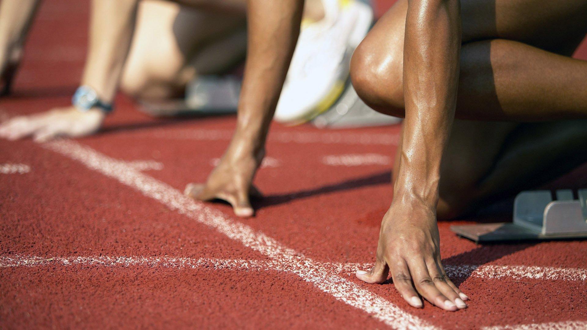 曼联主场失利,滕哈赫誓言扭转局面,我们不会放弃